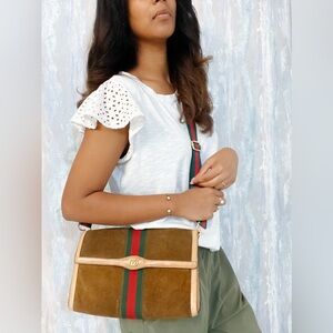 Authentic Gucci Vintage Sherry Suede Bag